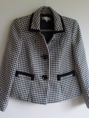 Kasper Jacket - Size 2P - Black White Houndstooth Vintage Button Lined (2530)
